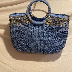 NWOT Handwoven Womens straw summer bag